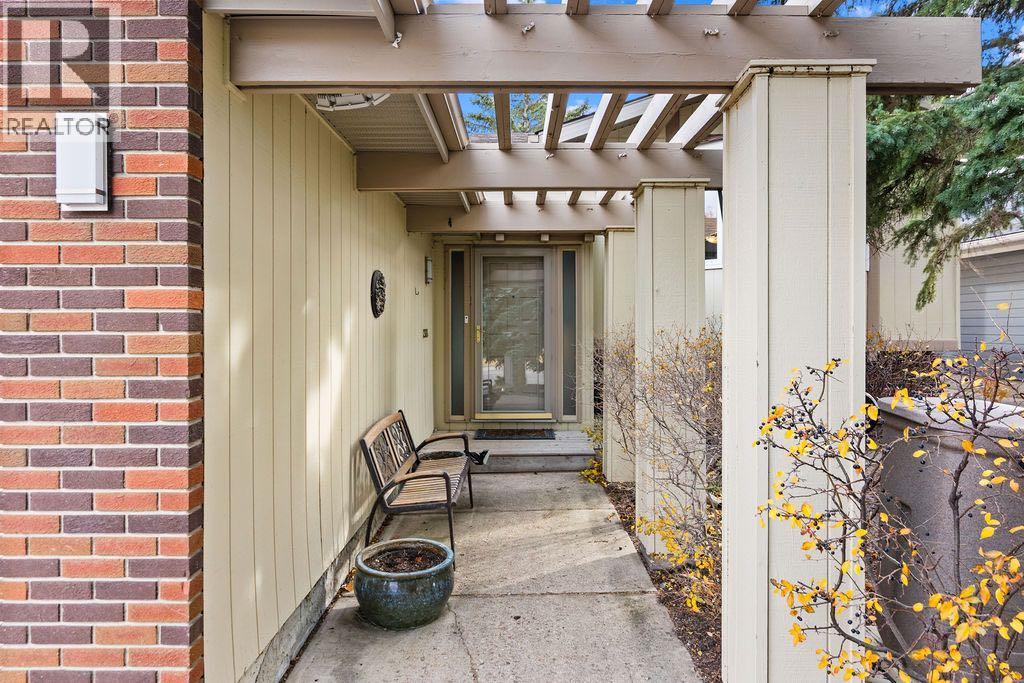 3350 Oakwood Drive SW