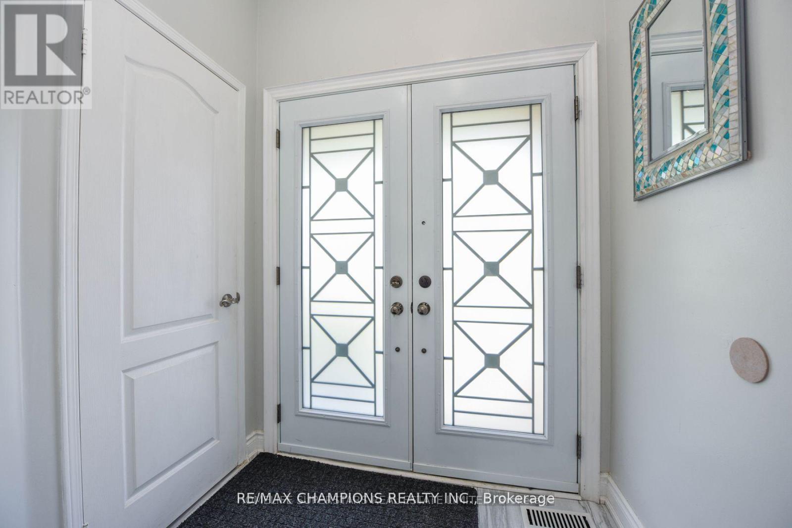 30 FEATHER REED WAY