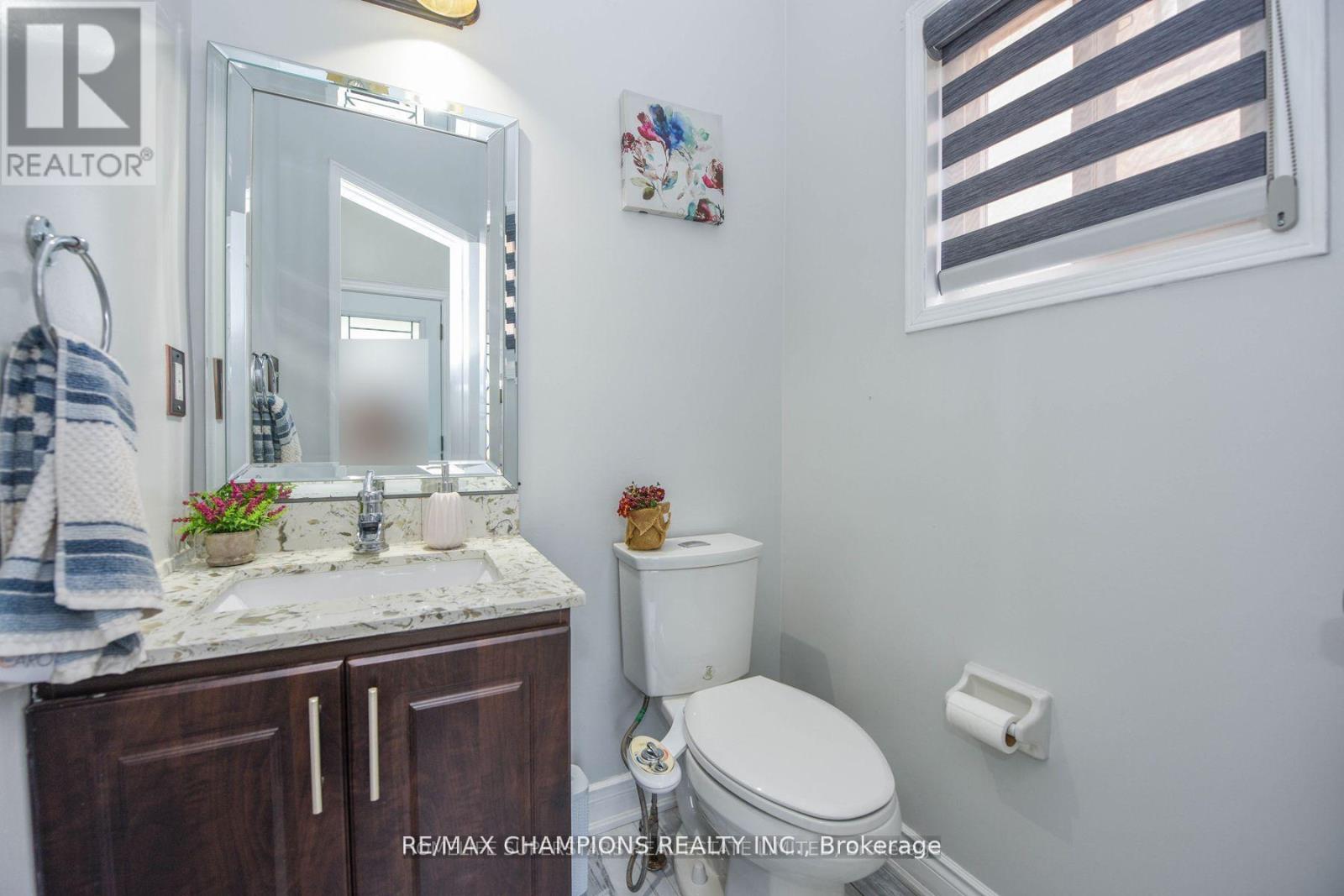 30 FEATHER REED WAY
