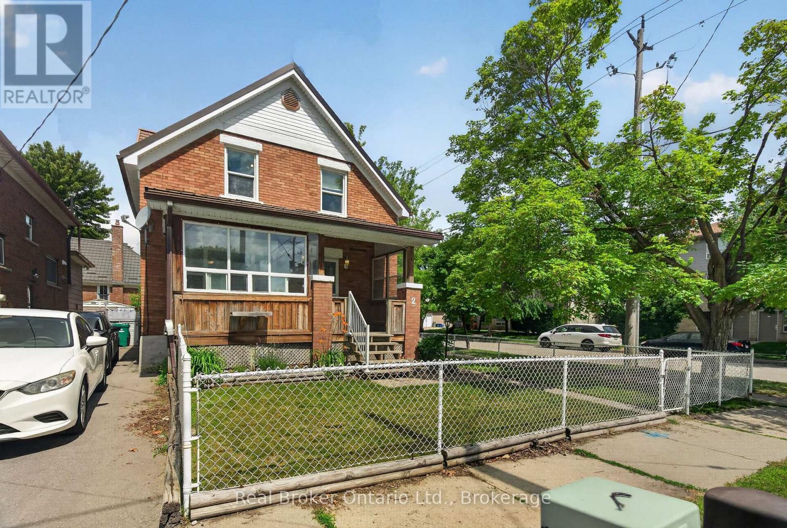 2 HERLAN AVENUE