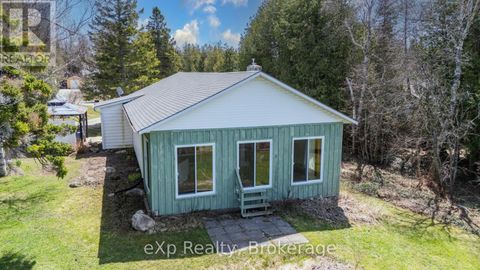 32 BAYWATCH DRIVE Northern Bruce Peninsula ON N0H2T0