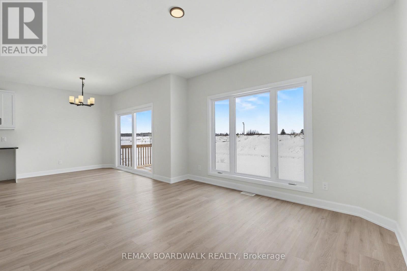 967 CHABLIS CRESCENT