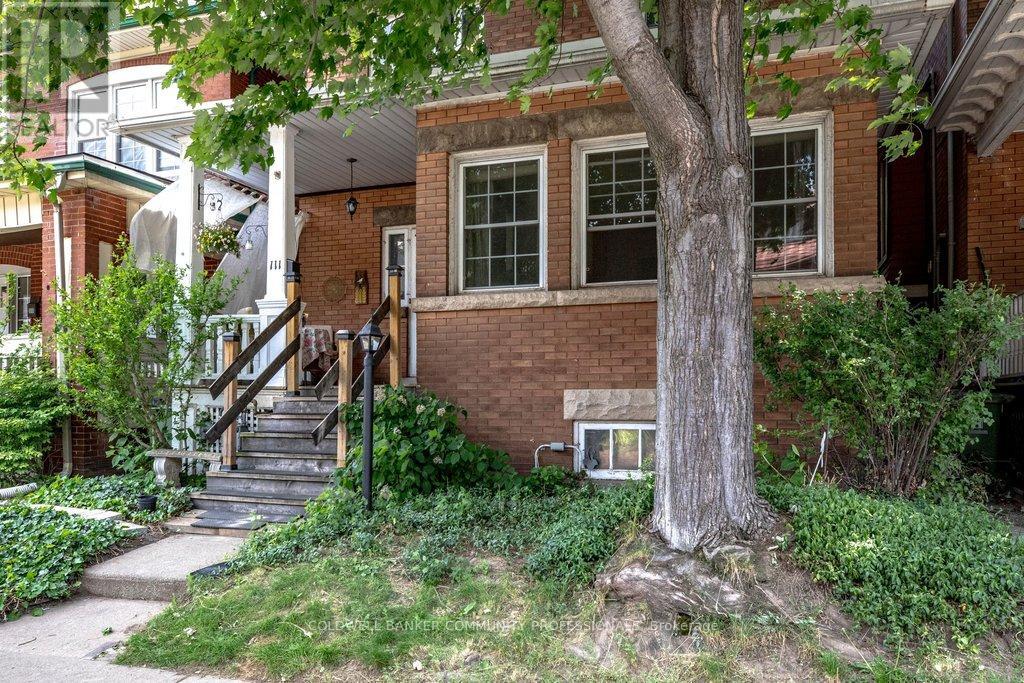111 SPADINA AVENUE