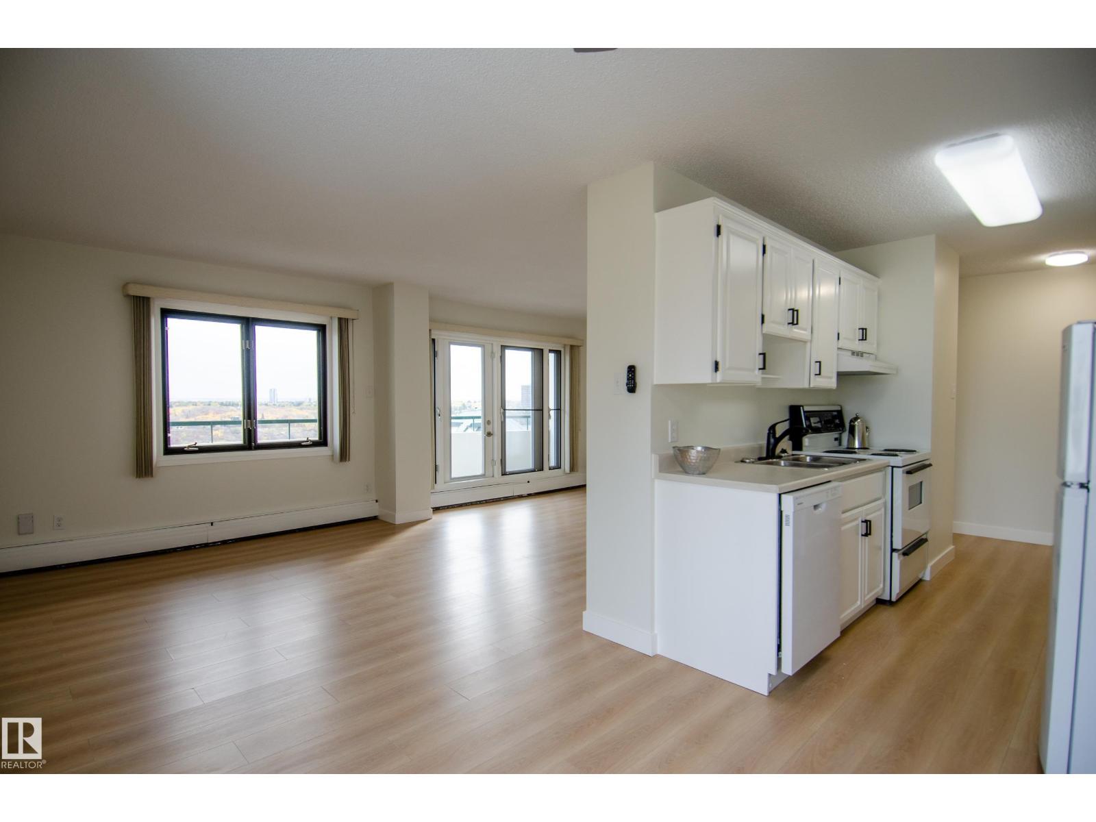 #1403 9725 106 ST NW