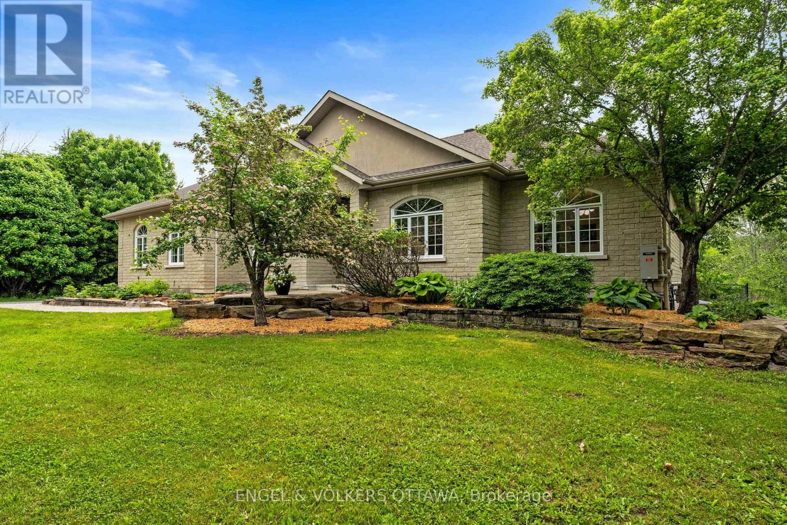 6196 ELKWOOD DRIVE