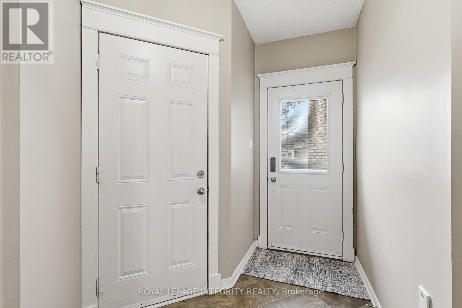 1073 BRASSEUR CRESCENT