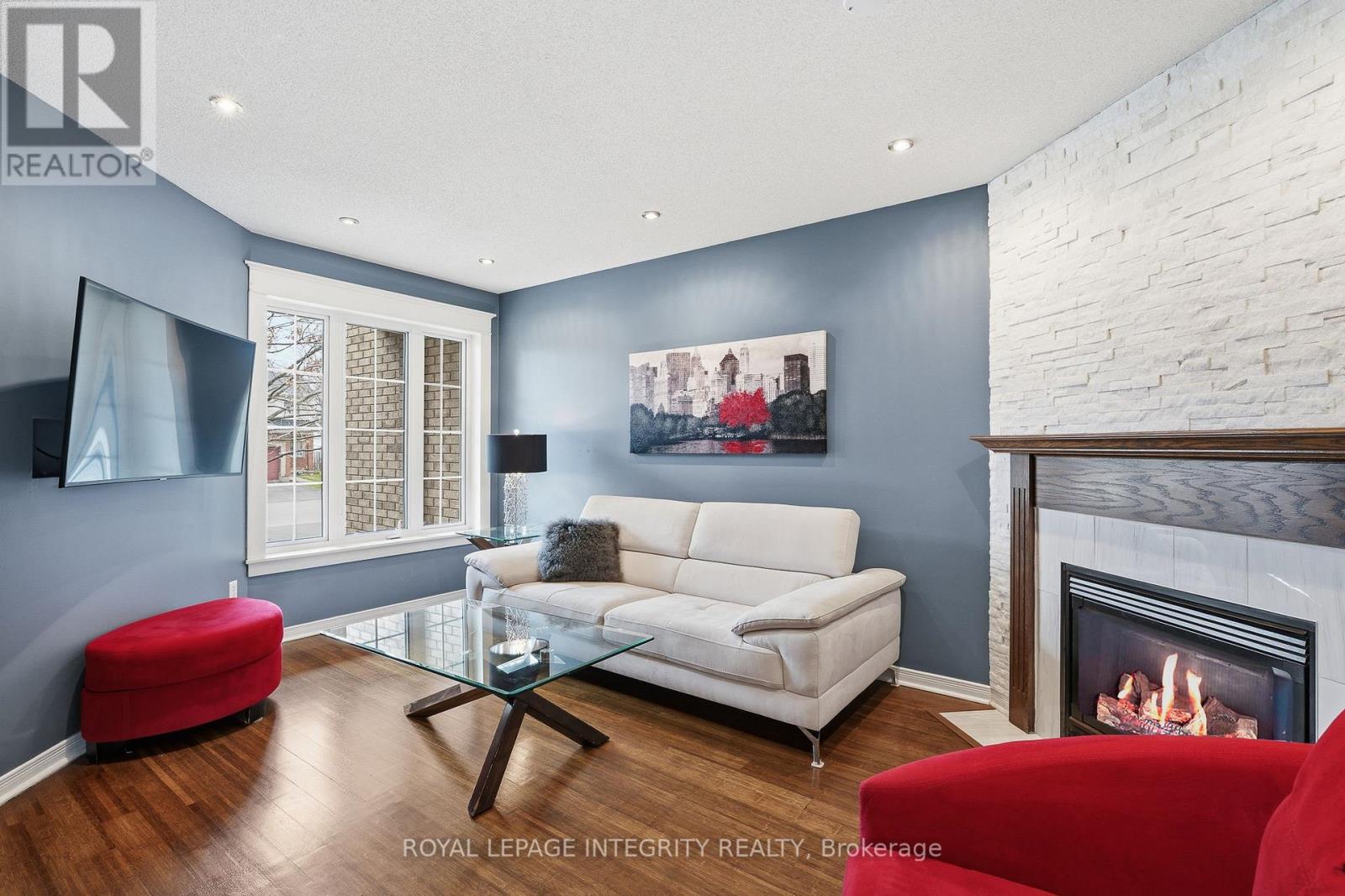 1073 BRASSEUR CRESCENT