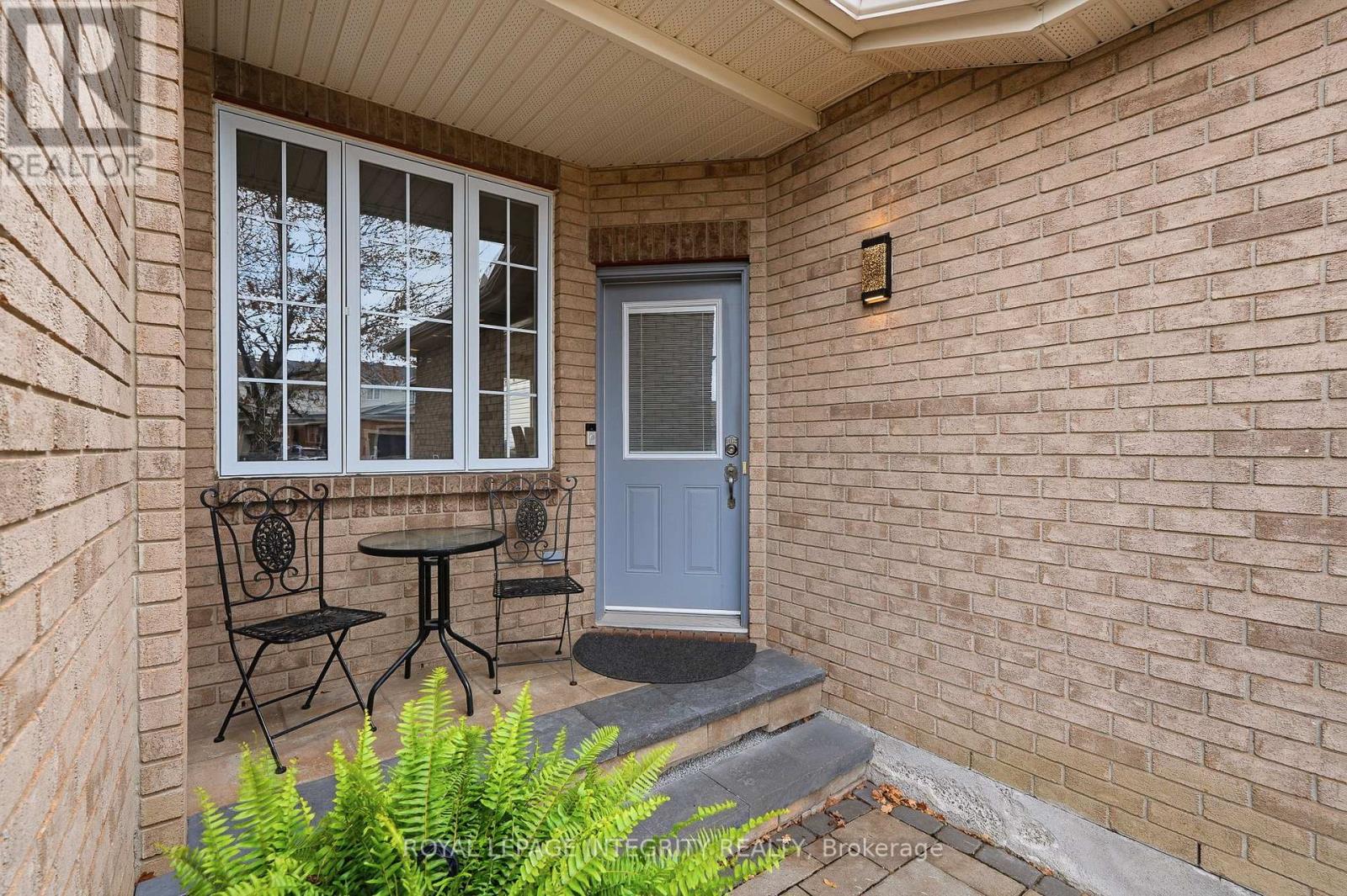 1073 BRASSEUR CRESCENT