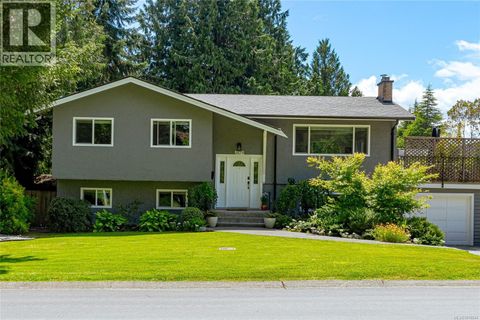 1879 Jeffree Rd Central Saanich BC V8M1K5