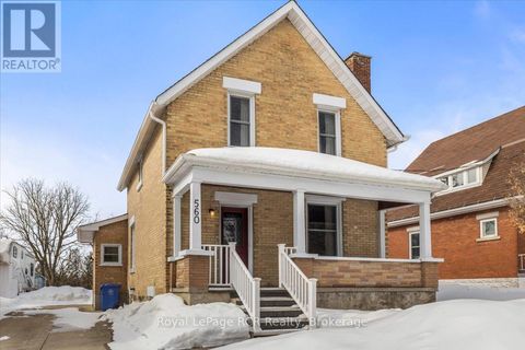 560 6TH AVENUE Hanover ON N4N2G6