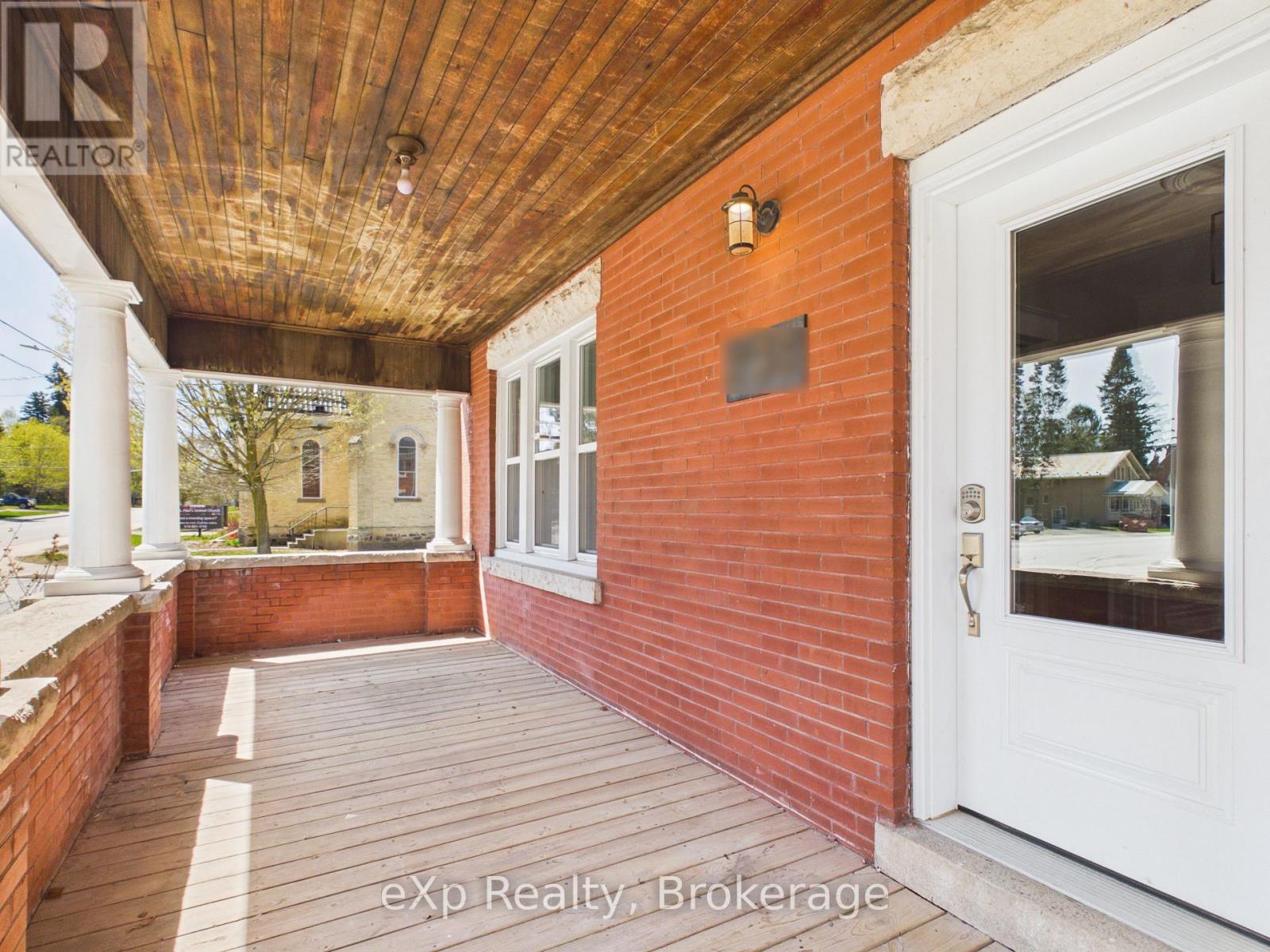 235 JACKSON STREET S