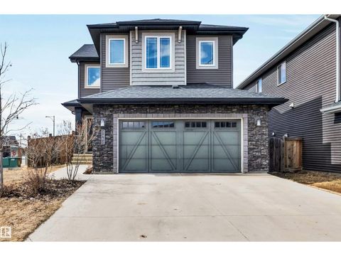 1461 WATT DR SW Edmonton AB T6X1T1