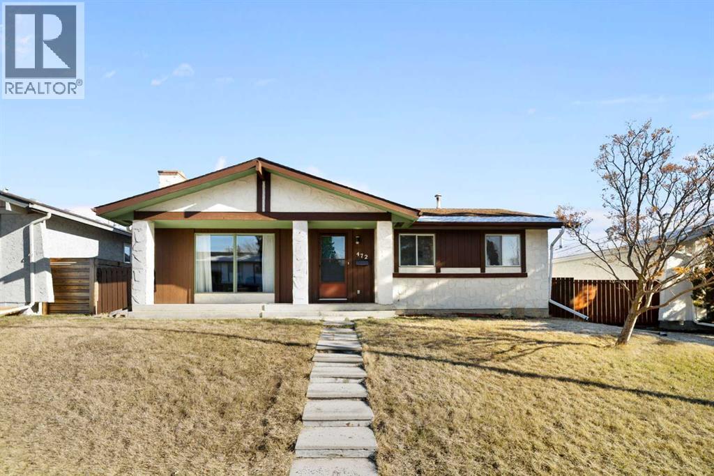 472 Cedarpark Drive SW