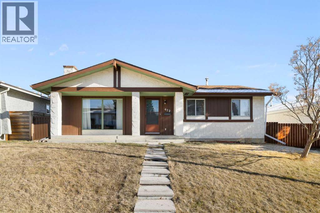 472 Cedarpark Drive SW