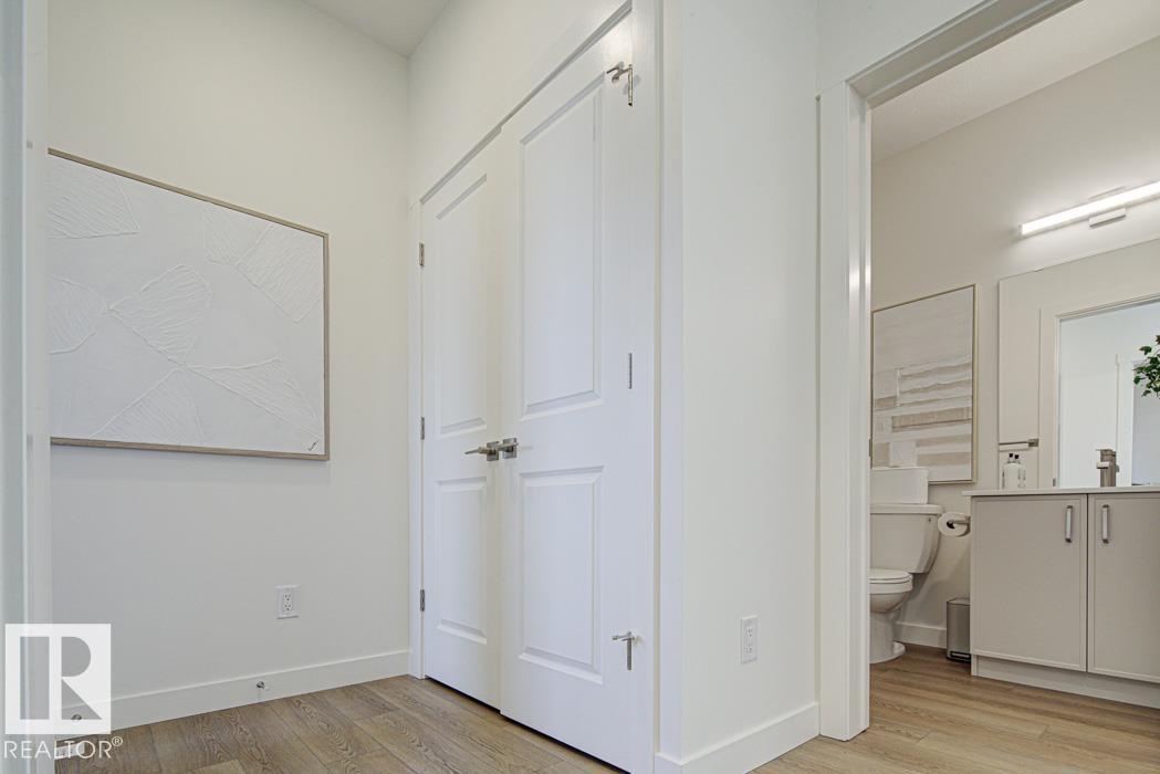 18631 19 AV NW