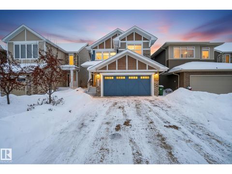 122 JOYAL WY St. Albert AB T8N7V3