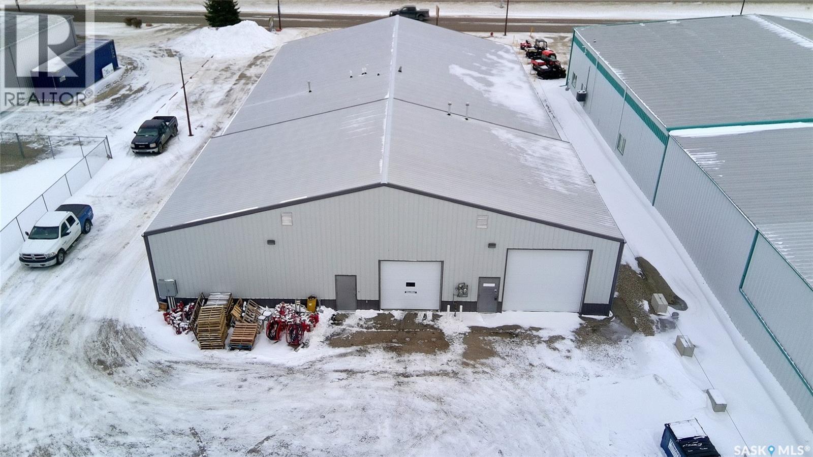 405 North Service ROAD W