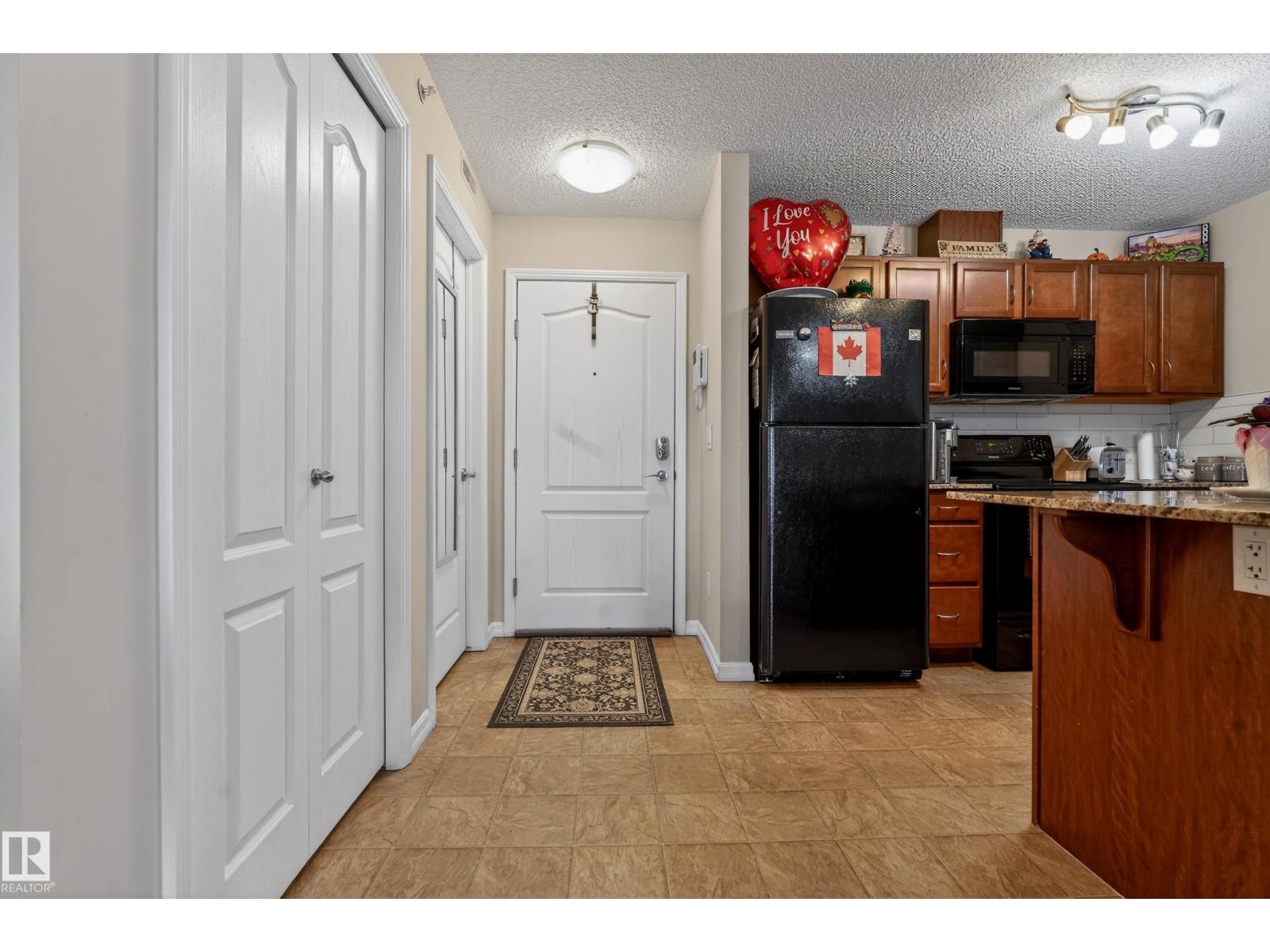#419 271 CHARLOTTE WY