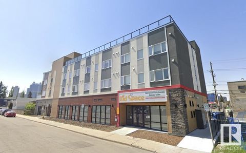 10882 98 ST NW Edmonton AB T5H2P5