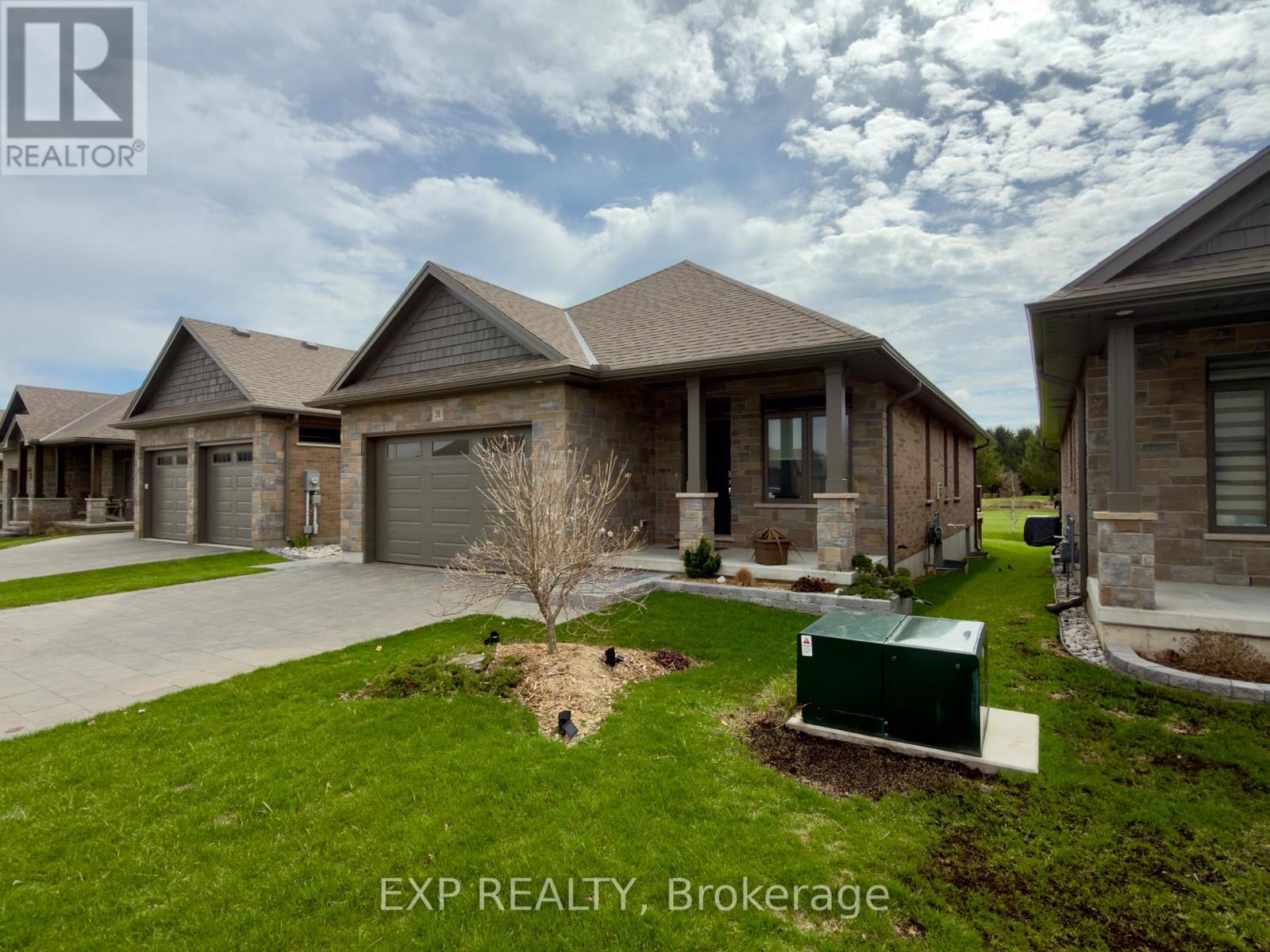 31 - 159 COLLINS WAY