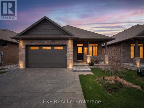 31 - 159 COLLINS WAY Strathroy-Caradoc (SE) ON N7G0G8