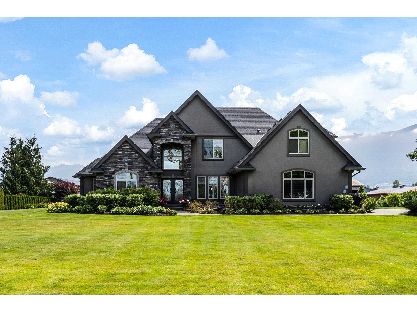 9338 GIBSON ROAD|East Chilliwack