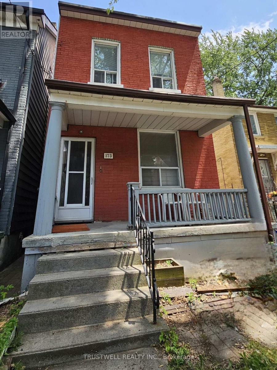 Photo 1 of 40 — 173 HAMILTON STREET, Toronto (South Riverdale), ON M4M2C9