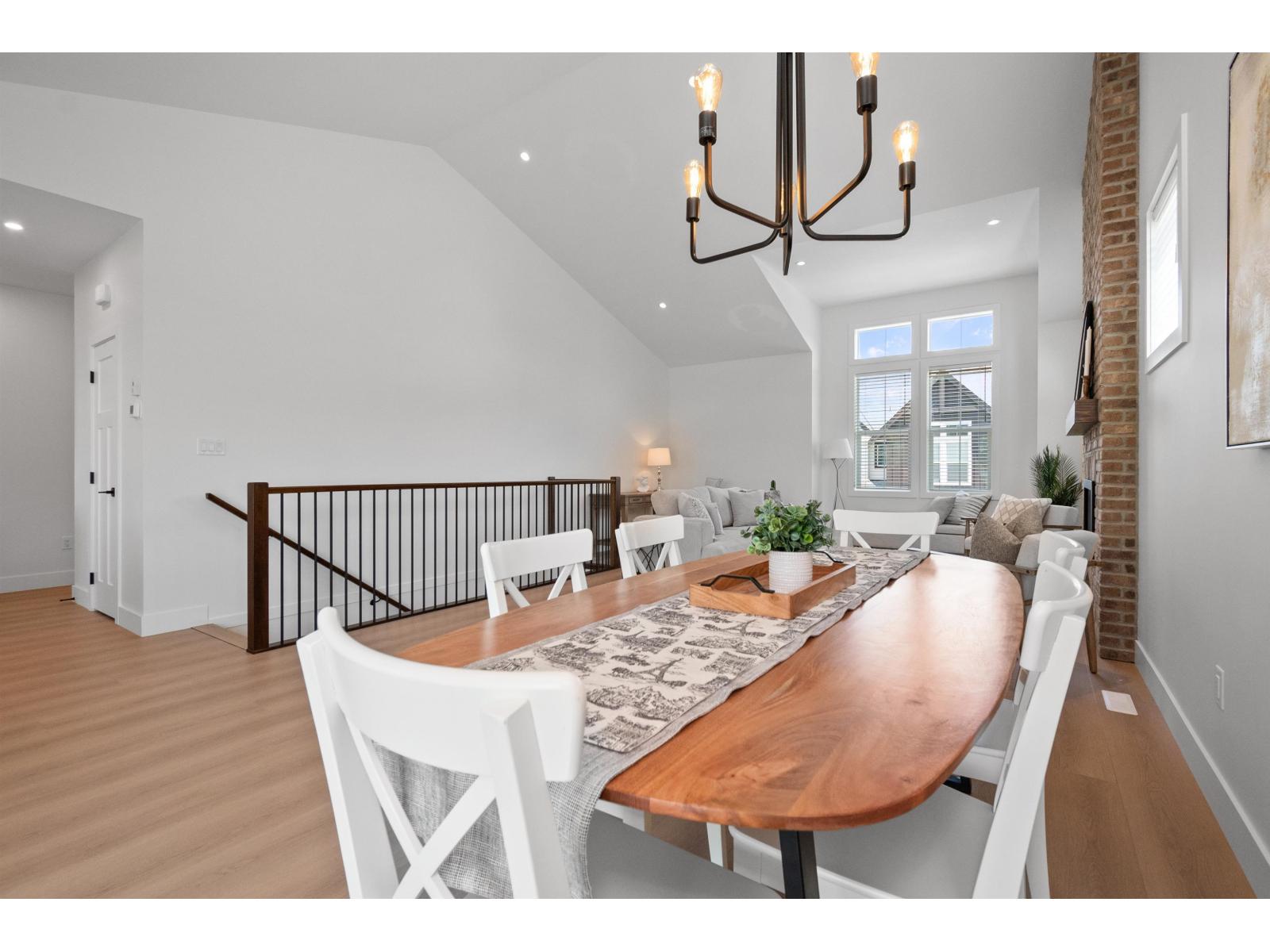 2 45314 WELLS ROAD|Sardis West Vedder