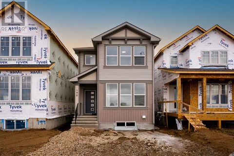 195 Belvedere Crescent SE Calgary AB T2A7M5