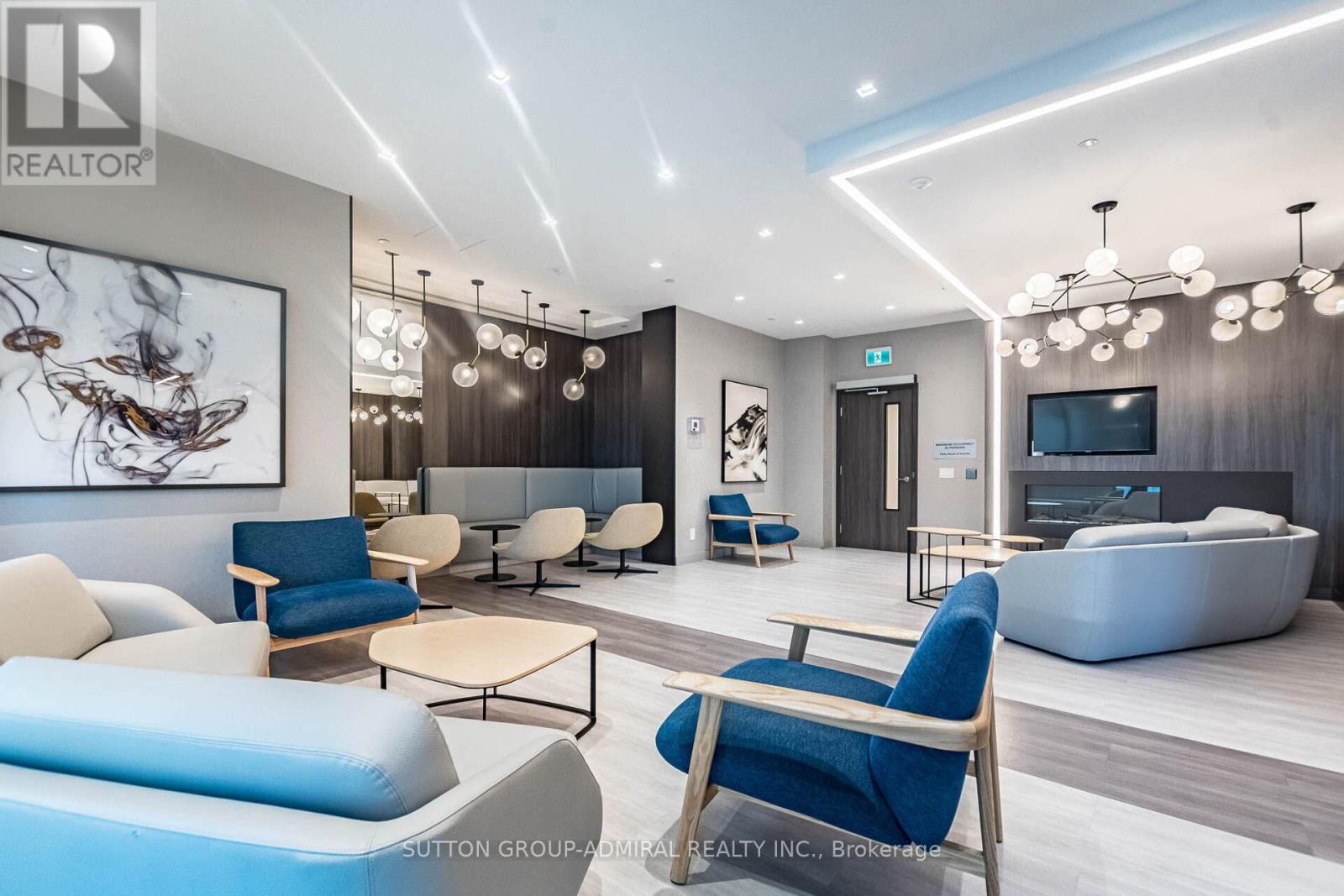 1311 - 30 SAMUEL WOOD WAY