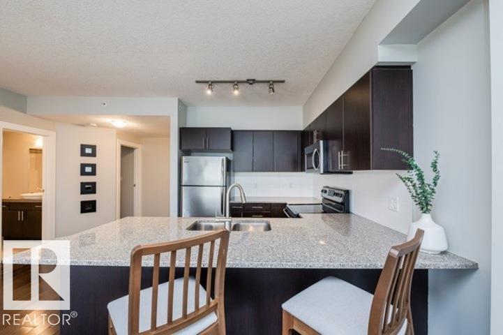 #1705 10152 104 ST NW