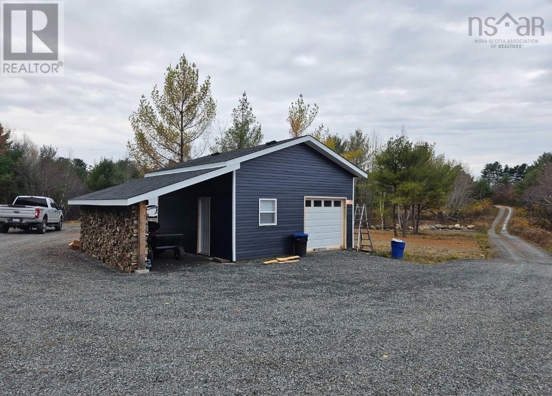 PID 70151543 Highway 8