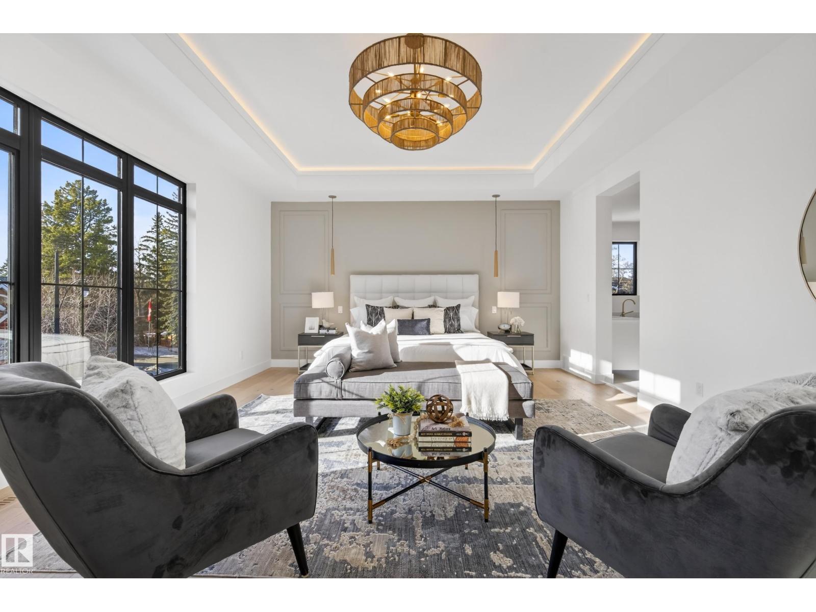 10342 138 ST NW