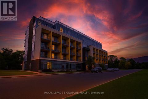 620 - 257 HEMLOCK STREET Waterloo ON N2L0K2