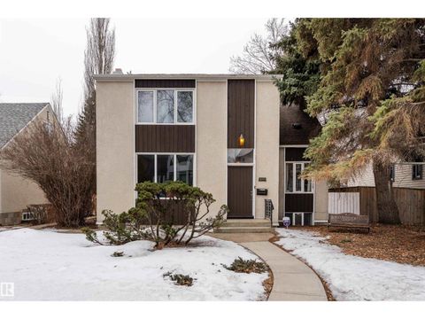 11315 75 AV NW Edmonton AB T6G0H6