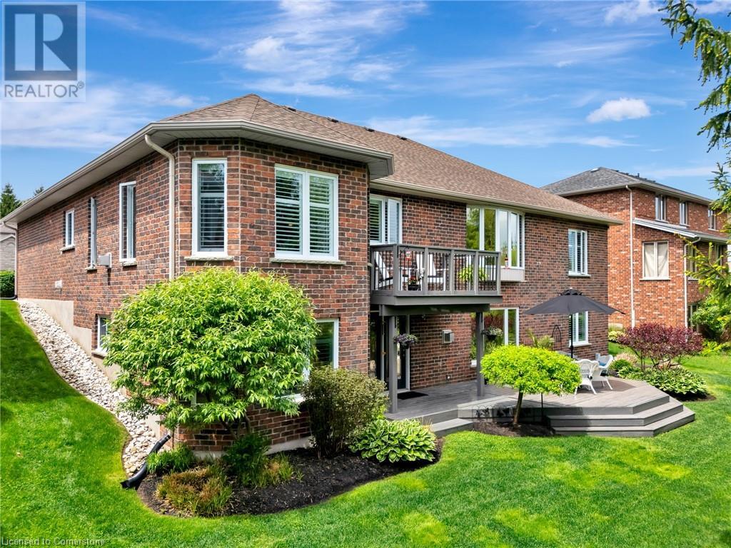 60 COTTONWOOD Crescent
