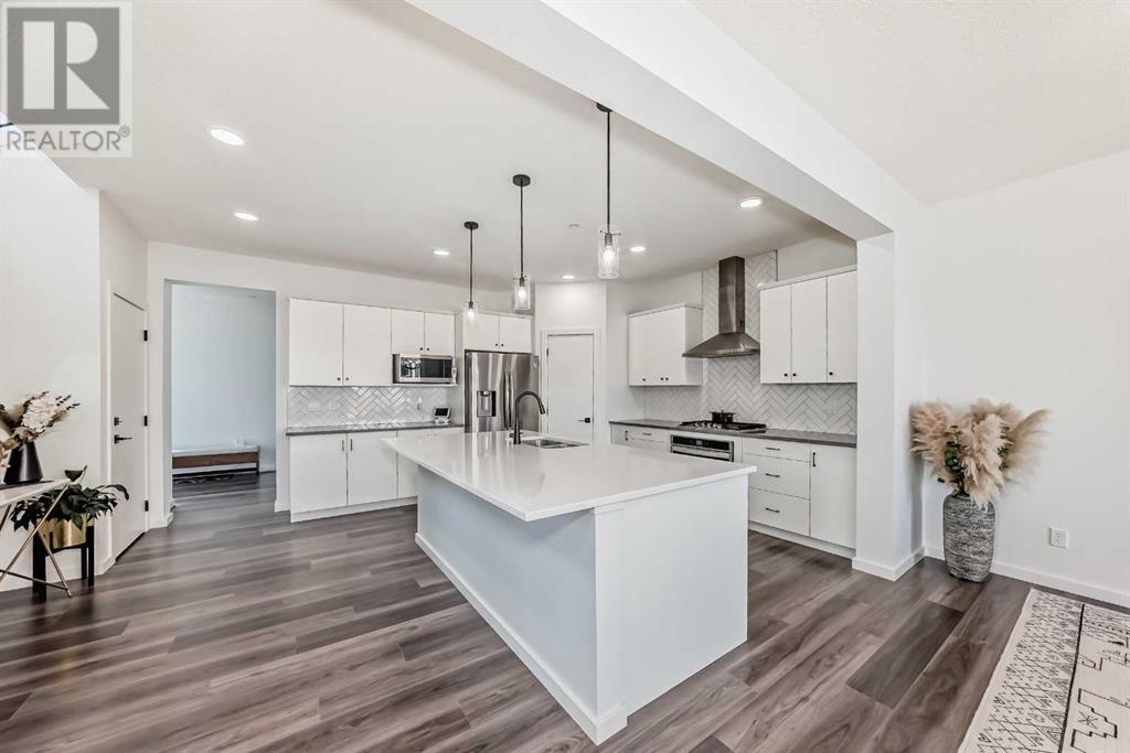 10 Lucas Terrace NW