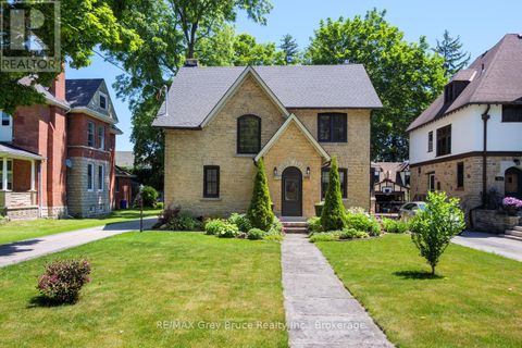 1075 4TH AVENUE W Owen Sound ON N4K4W1