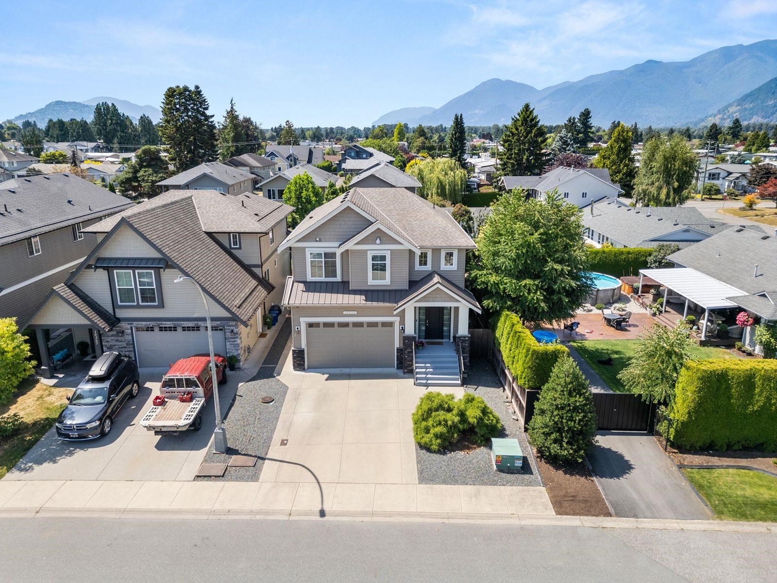 10273 MANOR DRIVE|Fairfield Island