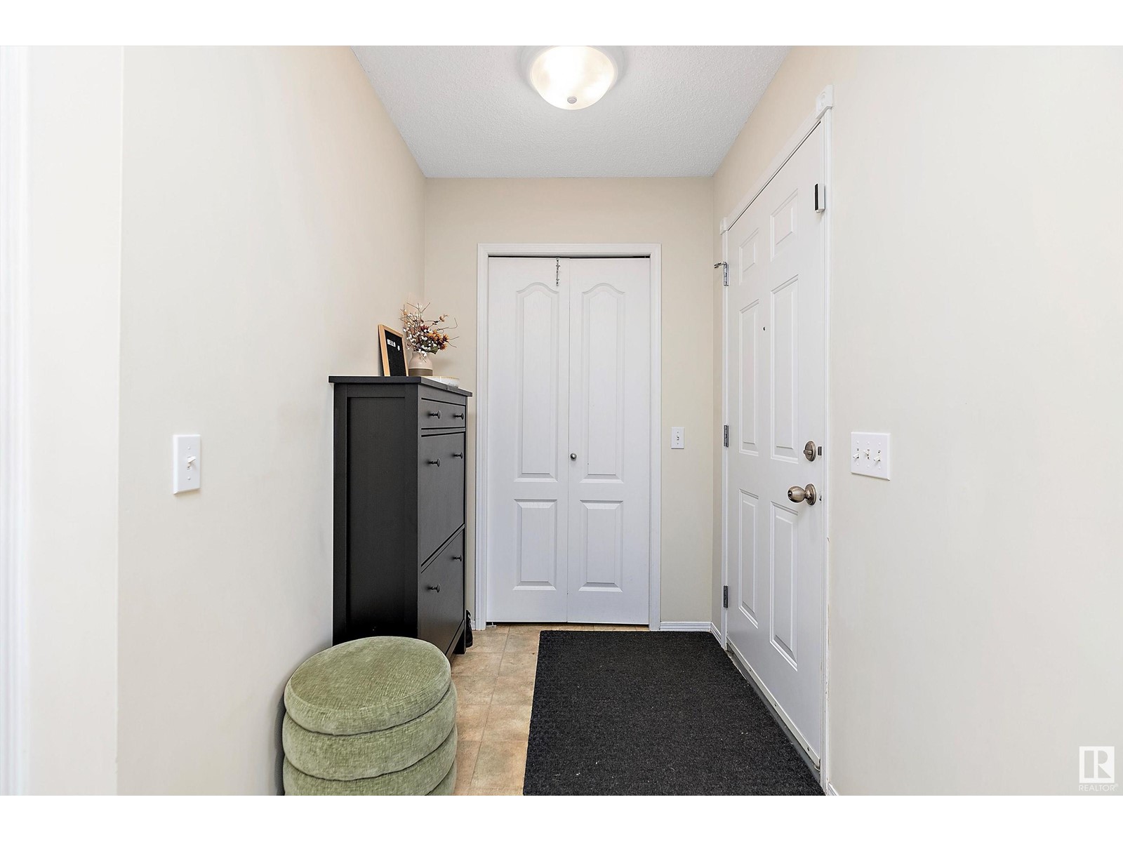 1107 HYNDMAN RD NW