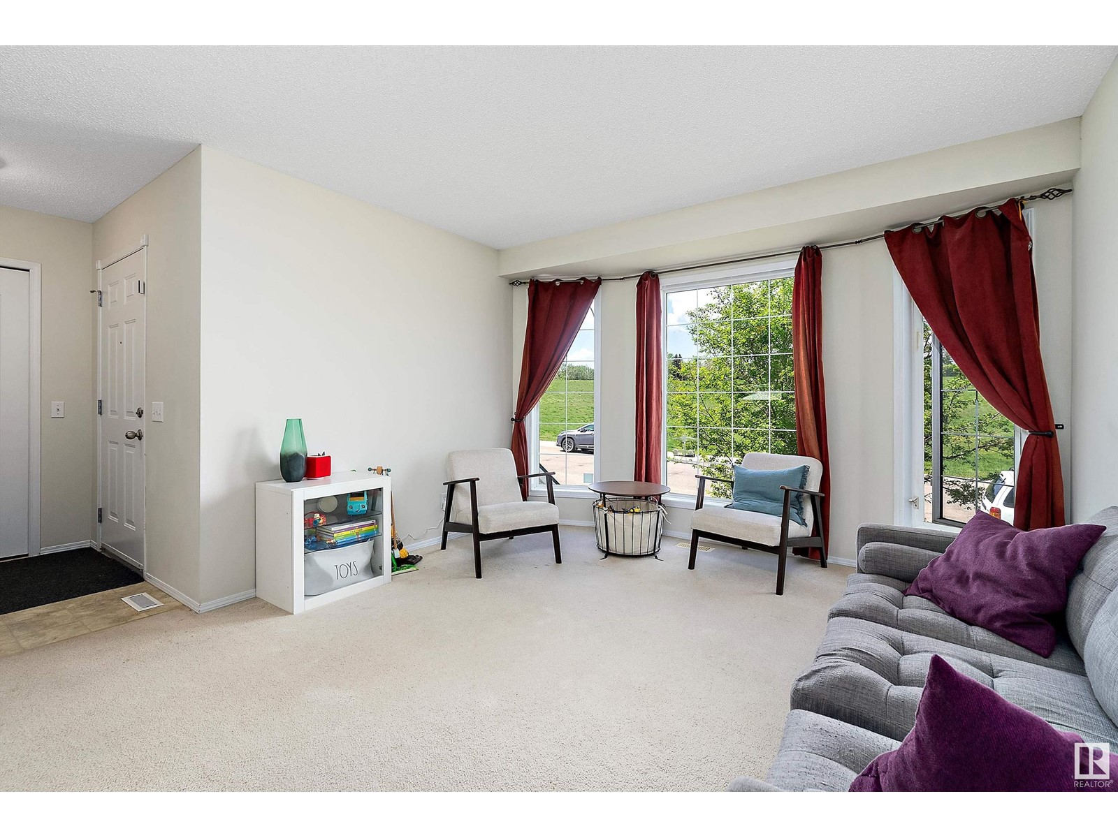 1107 HYNDMAN RD NW