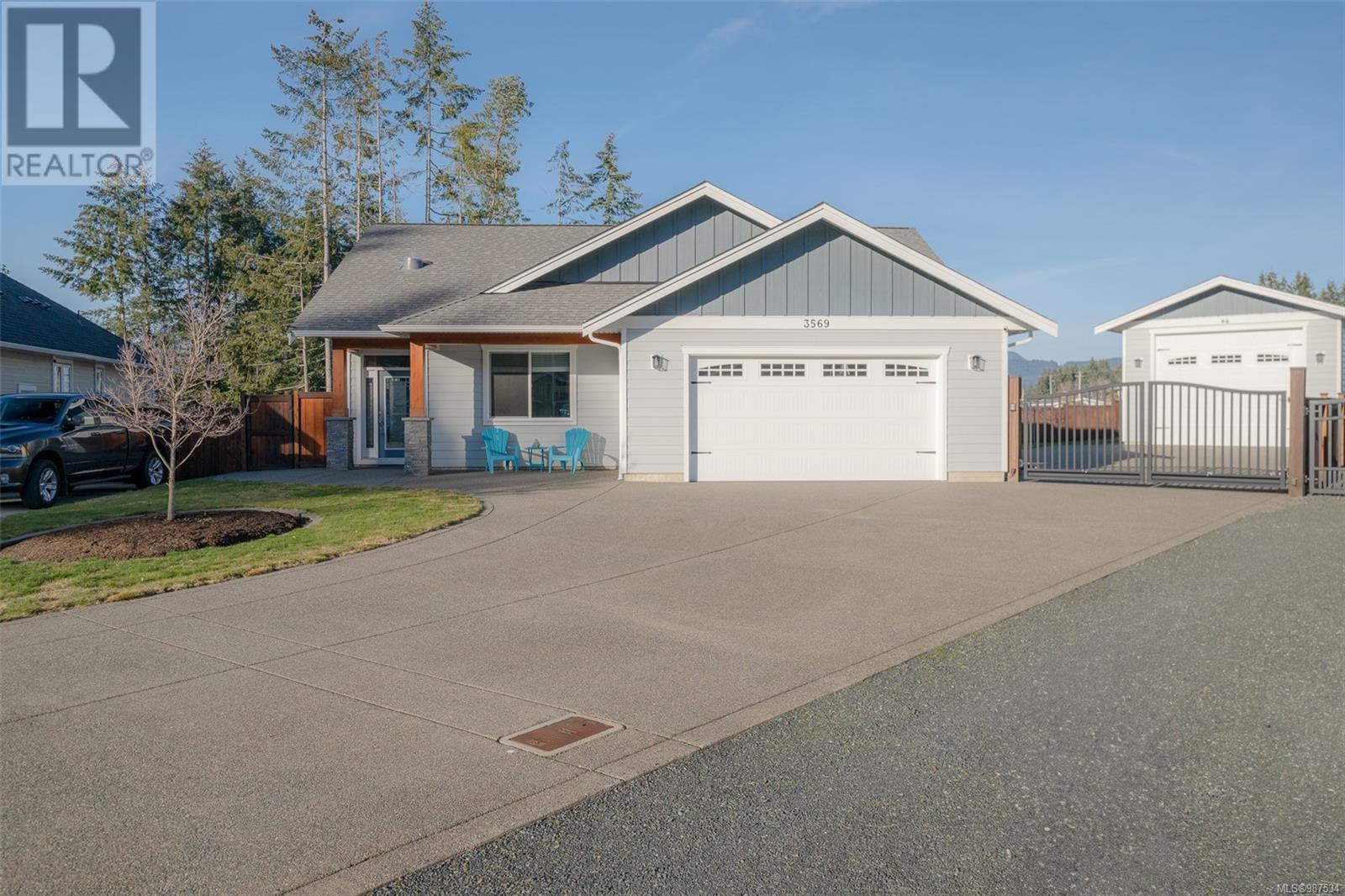 3569 Parkview Cres