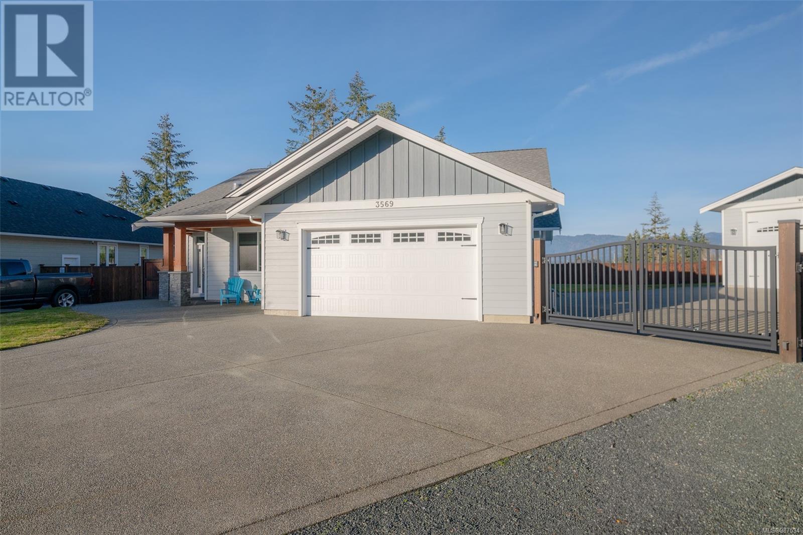 3569 Parkview Cres