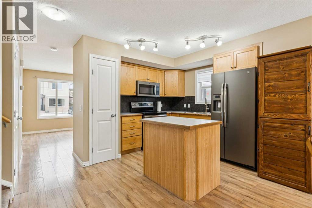 1104, 2384 Sagewood Gate SW