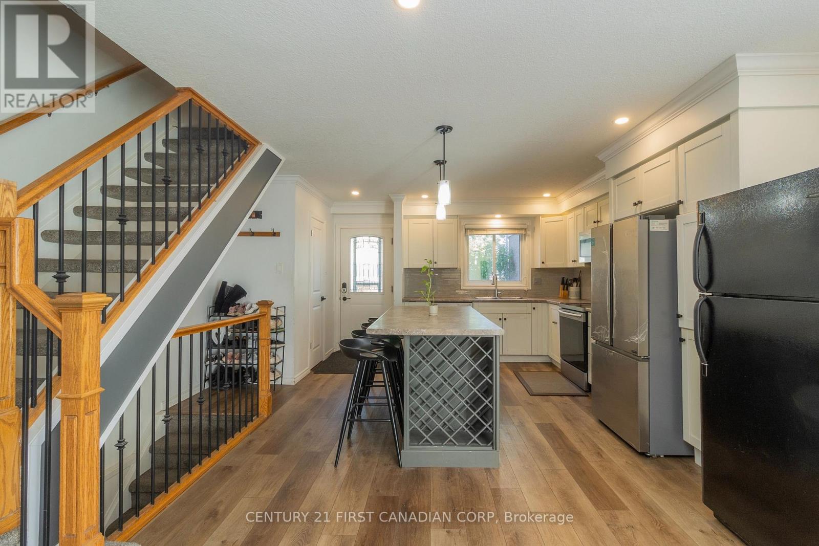 66 - 230 CLARKE ROAD
