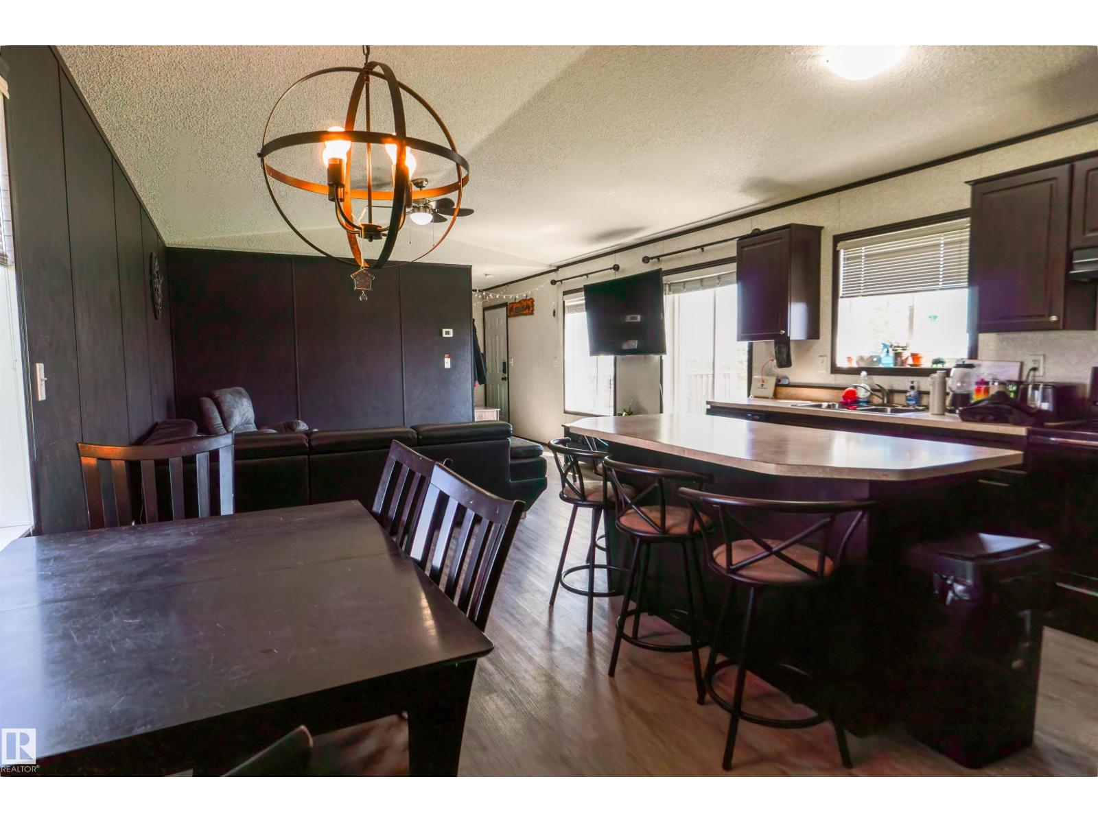 1232 TWP ROAD 512