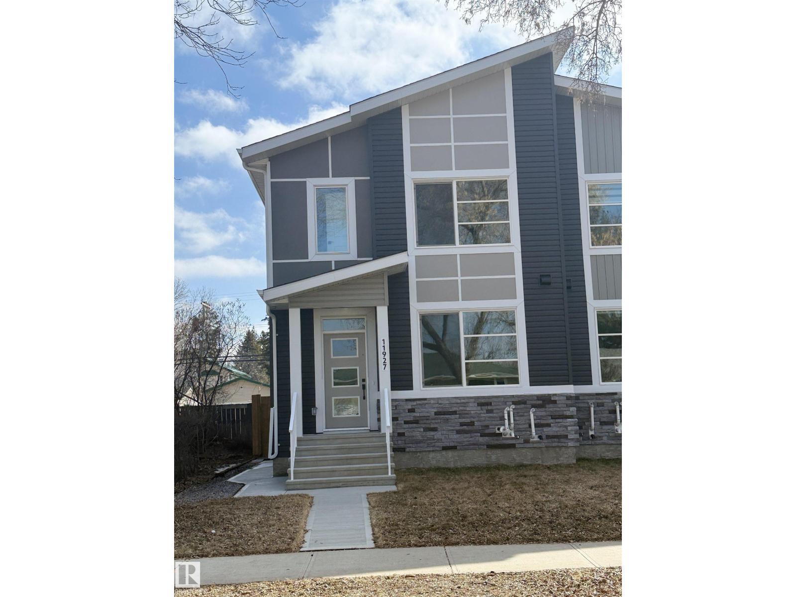 11927 123 ST NW