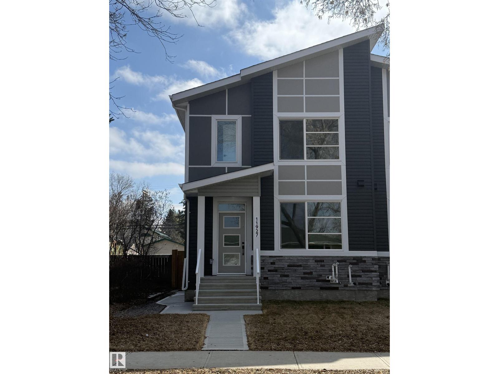 11927 123 ST NW