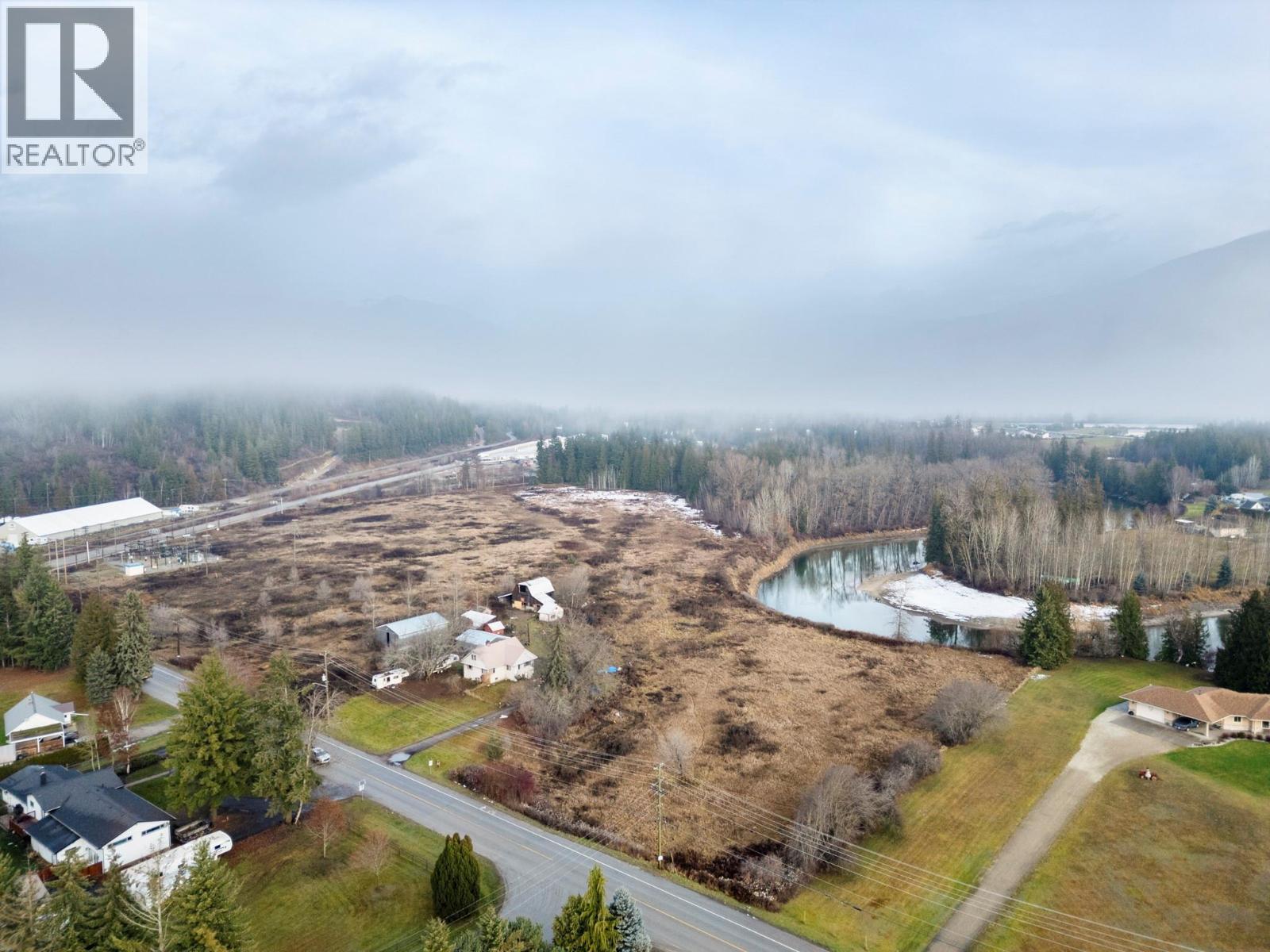 1513 Solsqua Sicamous Road