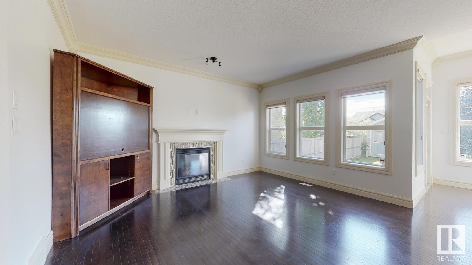 11713 13A AV SW SW